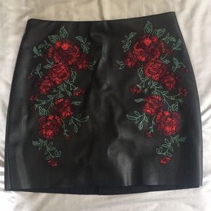 NWT Embroidered black leather skirt